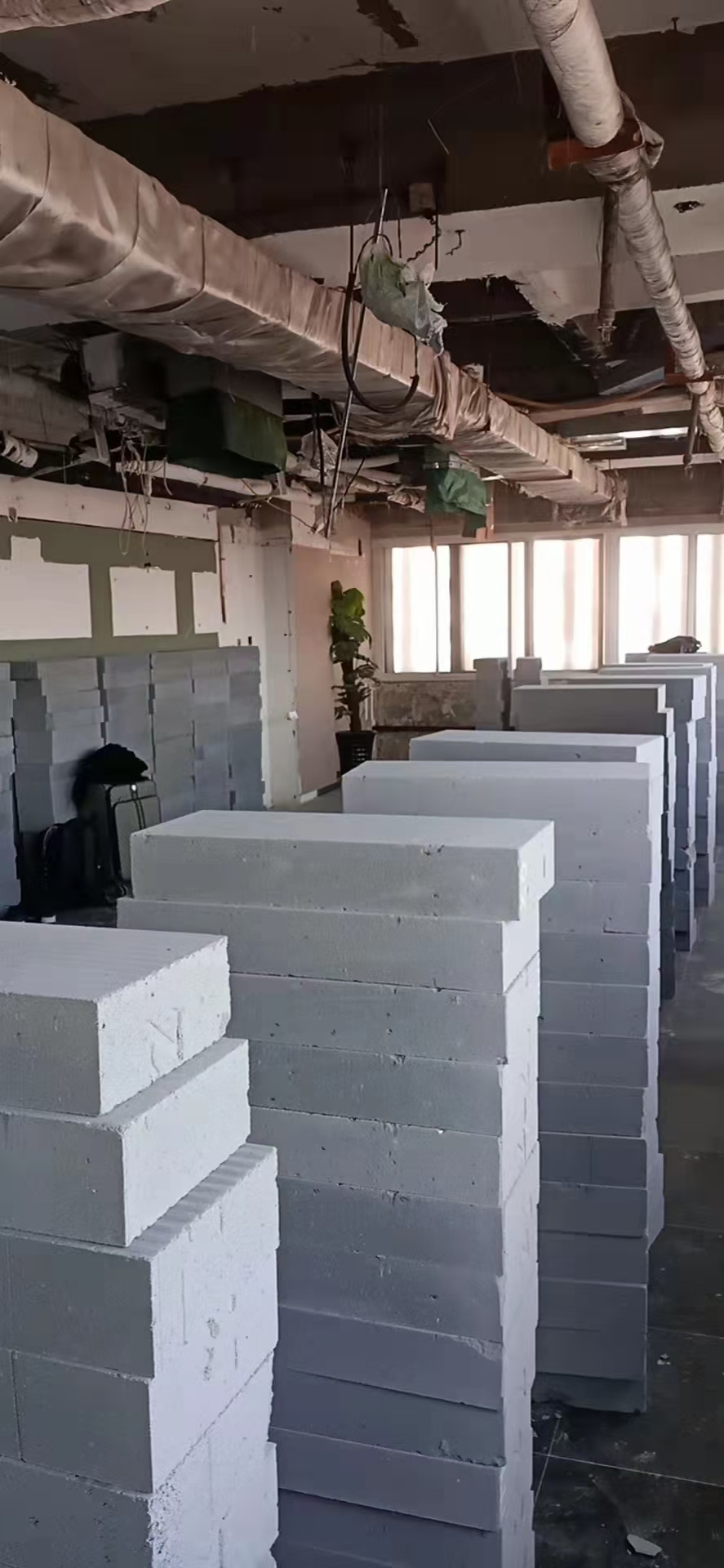 隔墙墙体平整度施工